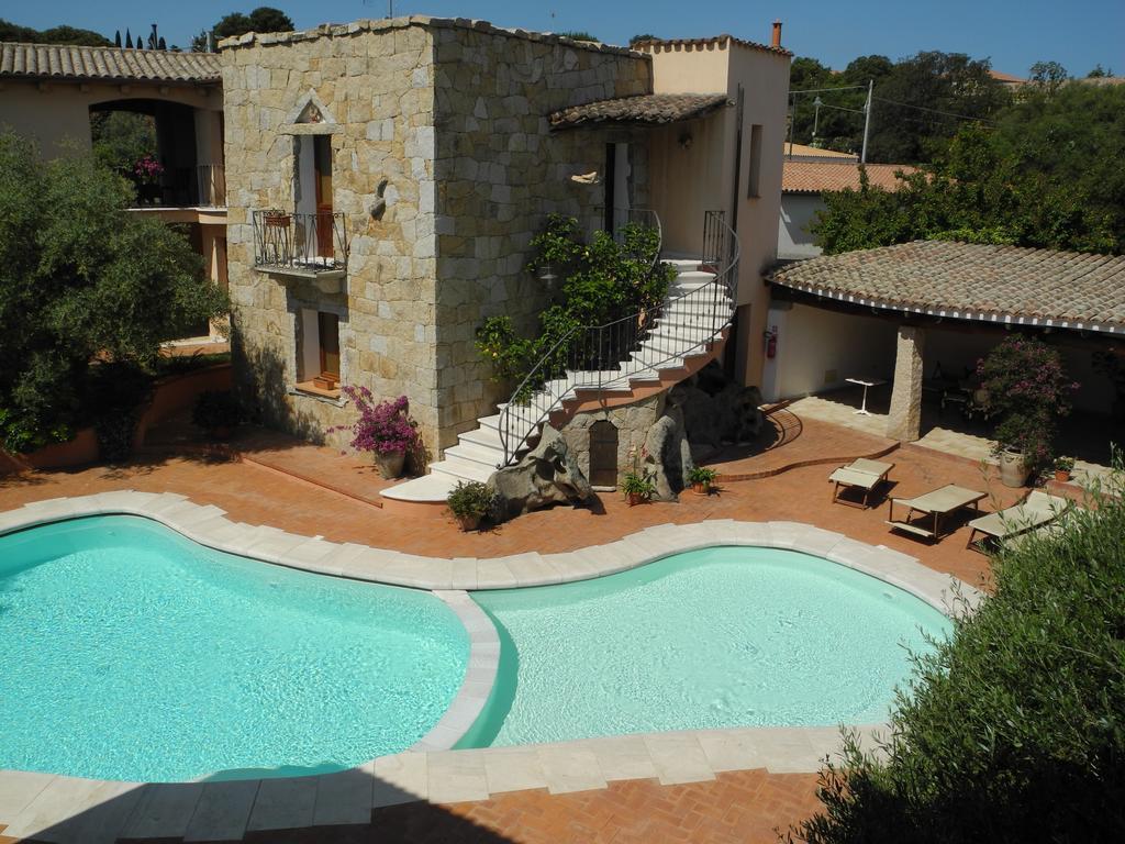 Hotel San Pantaleo Exteriér fotografie
