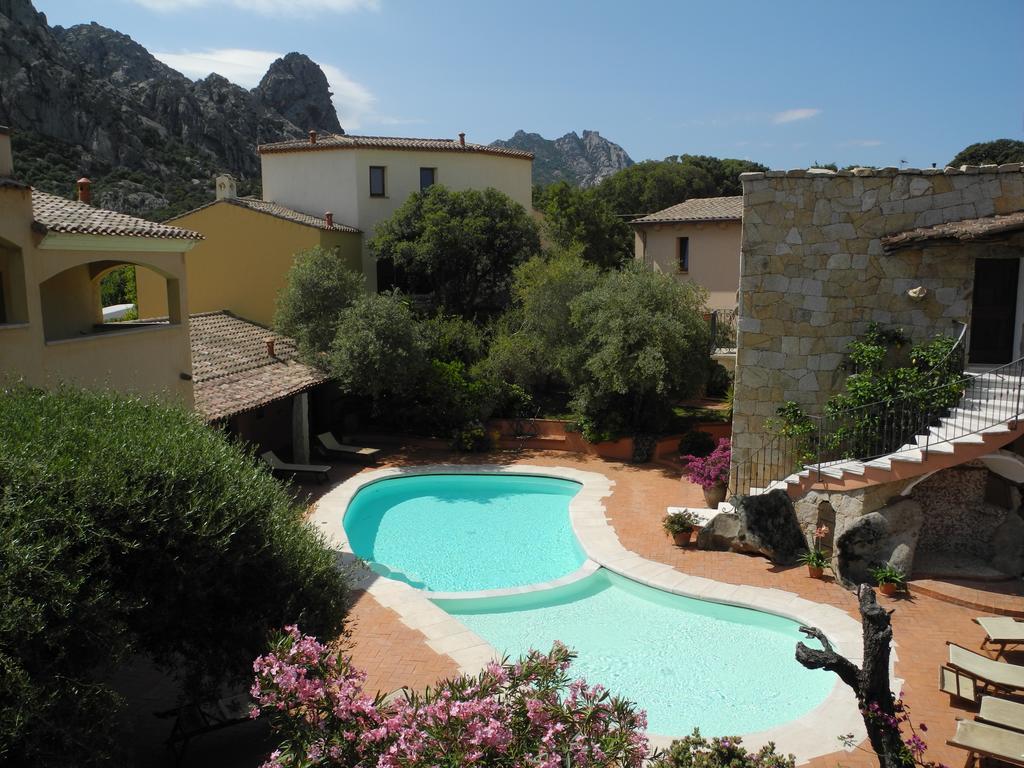 Hotel San Pantaleo Exteriér fotografie
