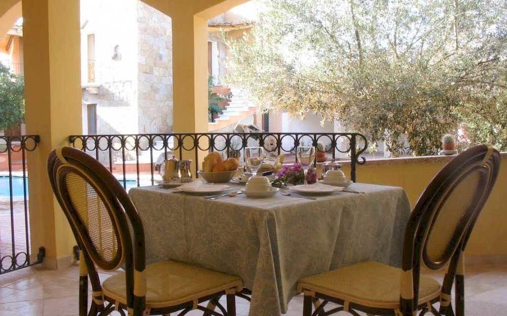 Hotel San Pantaleo Exteriér fotografie