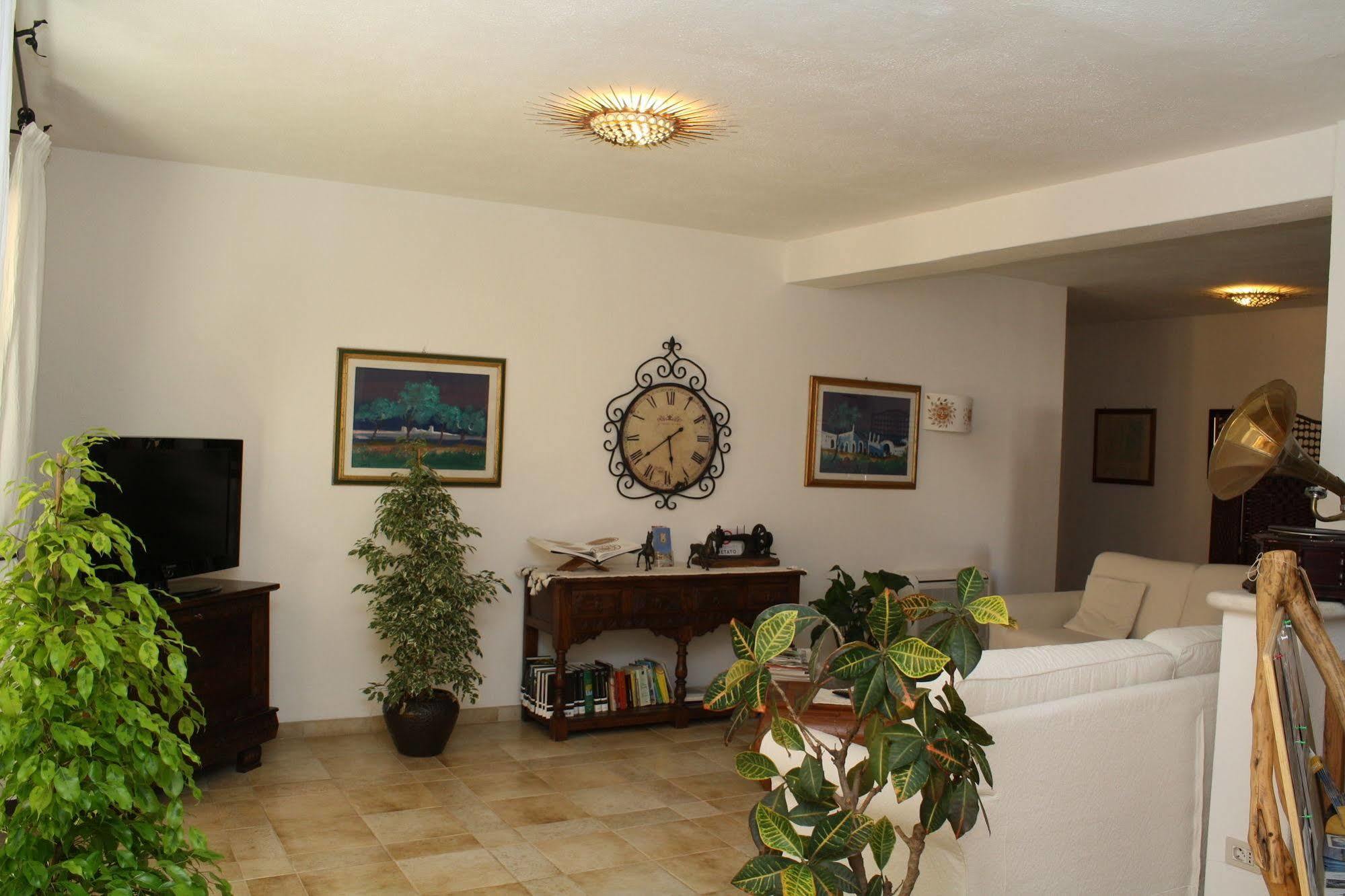 Hotel San Pantaleo Exteriér fotografie