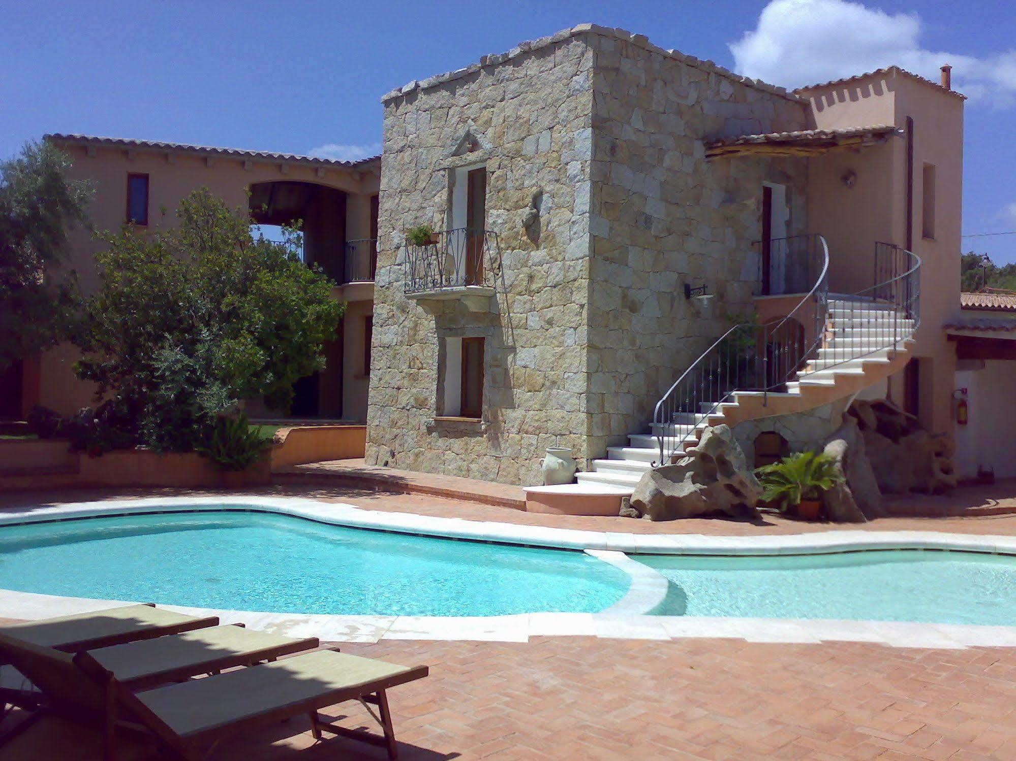 Hotel San Pantaleo Exteriér fotografie