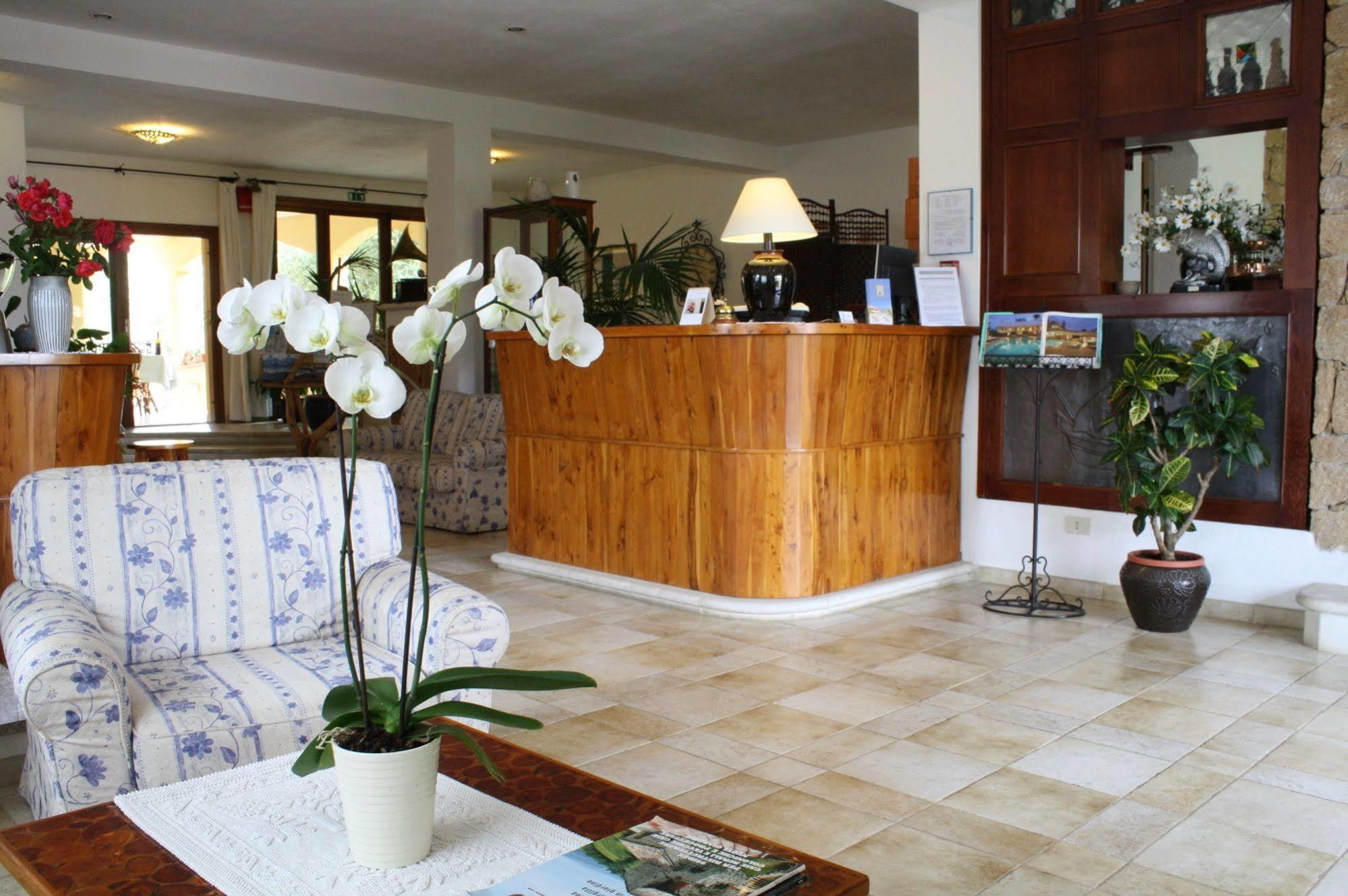 Hotel San Pantaleo Exteriér fotografie