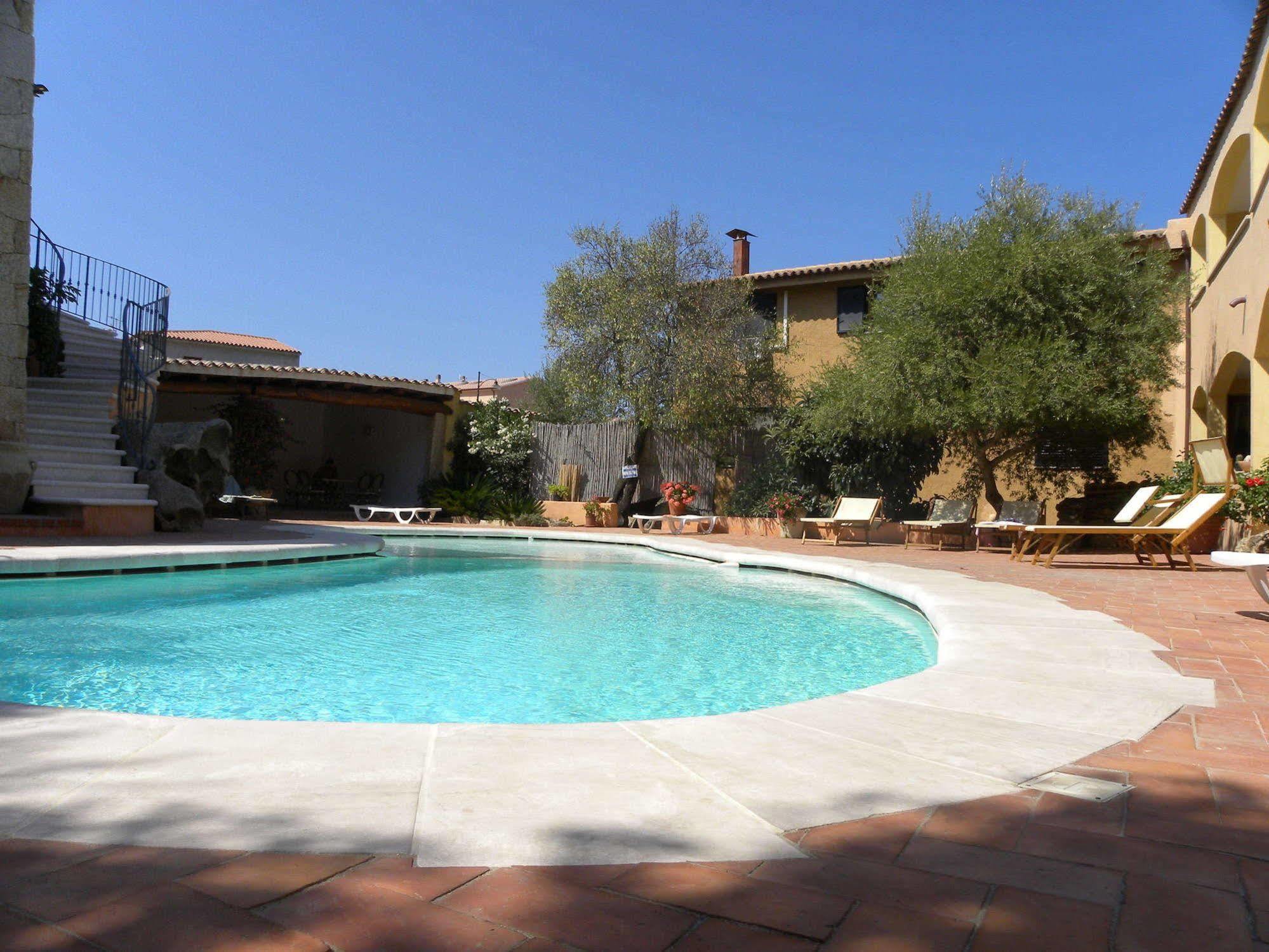Hotel San Pantaleo Exteriér fotografie