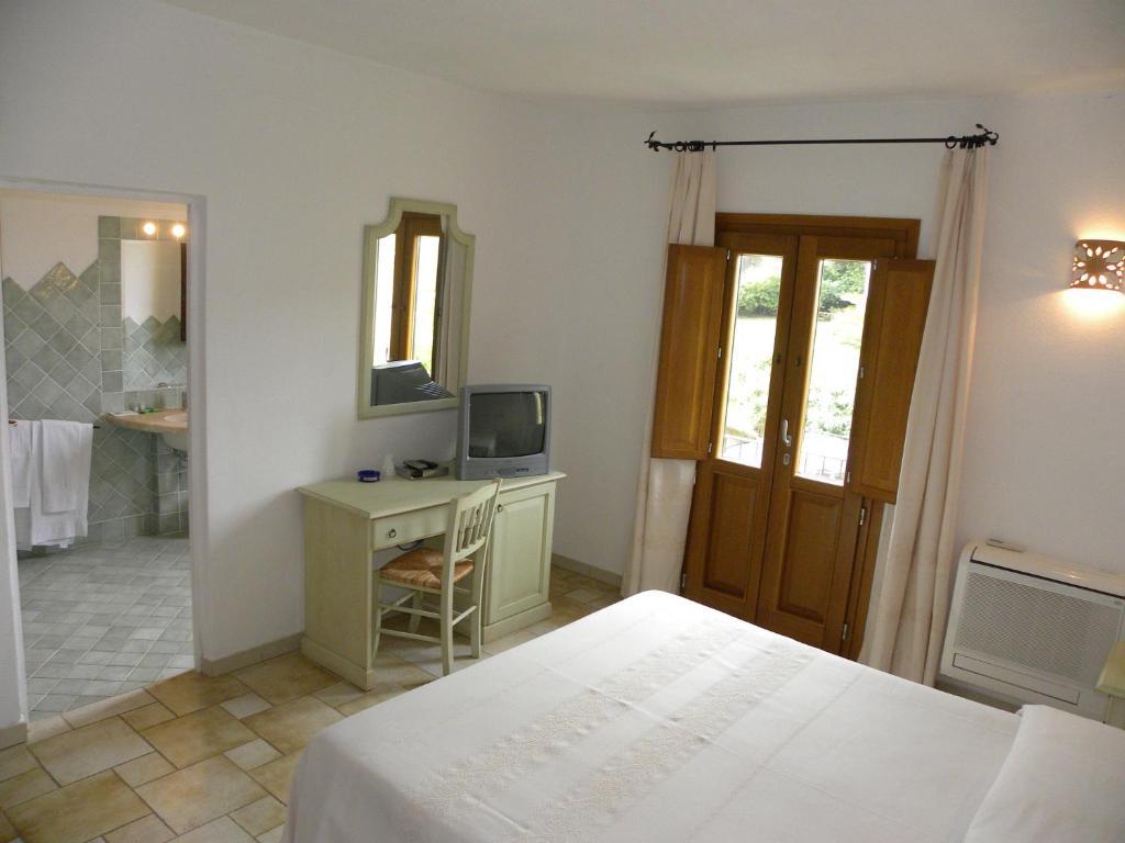 Hotel San Pantaleo Pokoj fotografie